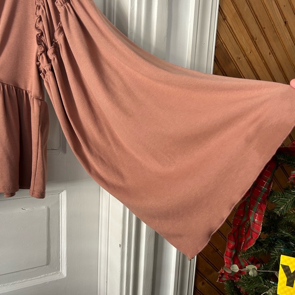 Whimsical Dark Mauve Blouse - Picture 4 of 4